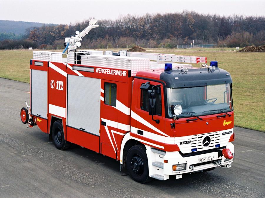  Mercedes-Benz Actros 1835 Feuerwehr by Ziegler 1997 года  (фото 2 из 2)
